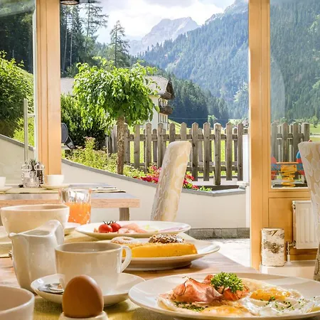 Hotel Erika 3*