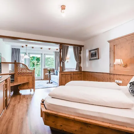 Erika Hotel 3*